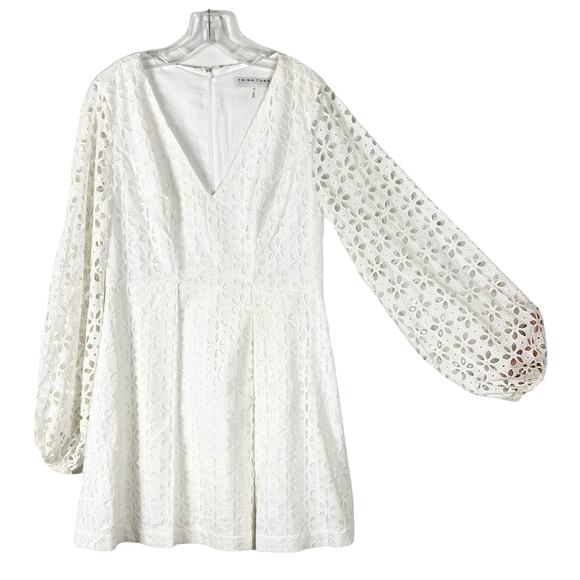 Nwot TRINA TURK Dress 12 White Floral Eyelet Fit&Flare Cotton Double-Lined